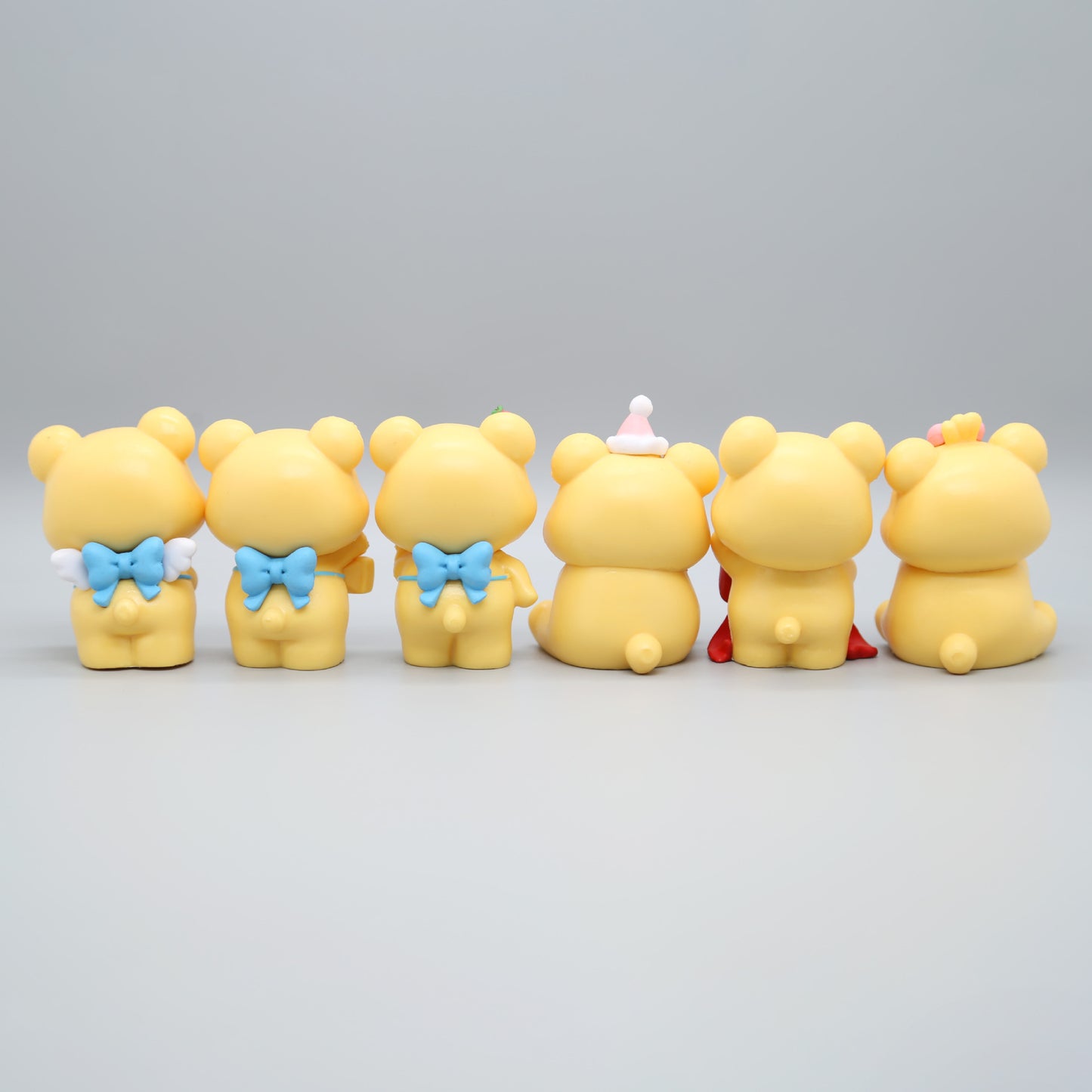 Butter Bear Pooh Winnie Figurine Birthday cake ornaments Desktop decoration Pen Toppers