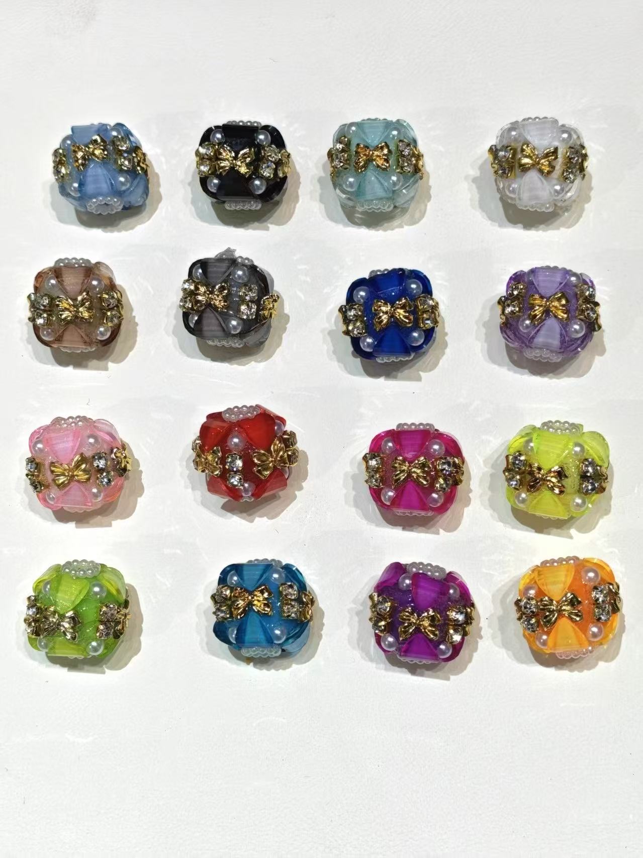 Fancy Beads Acrylic Heart Golden bow Acrylic beads Gold Chain Pearl gasket Beads 18mm Random Mix