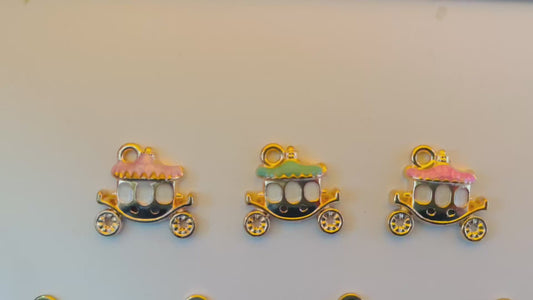Metal alloy pendant DIY decorations Painted metal cartoon pendant charm piece Random Mix