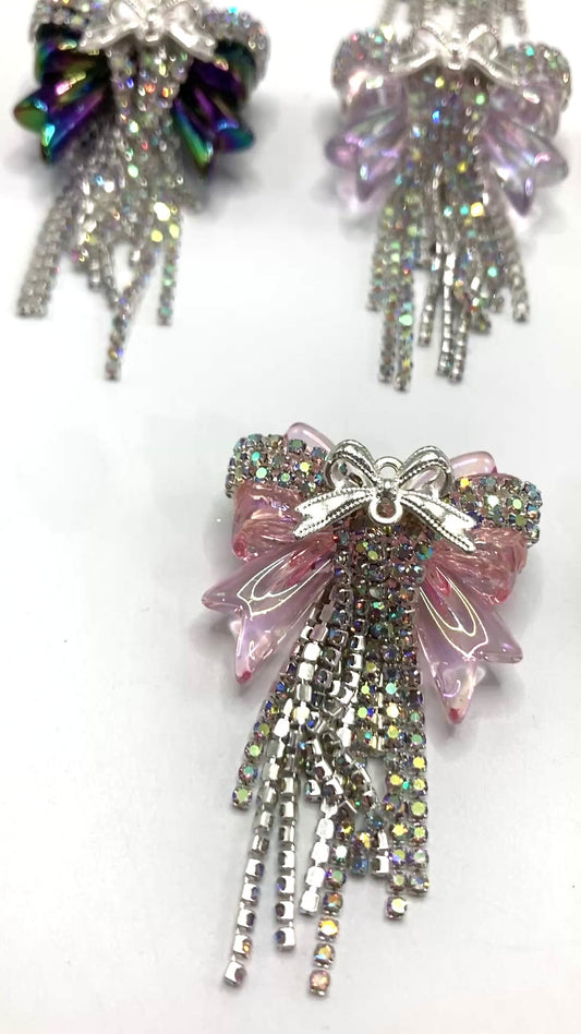 Acrylic chain bow Metal bow tie Chain pendant UV acrylic bow Attractive and exquisite pendant beads Random Mix 37mm