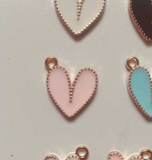 Metal heart-shaped pendant charm charm for beaded pen beaded chain Sheet metal Random Mix some of for Christmas Random Mix