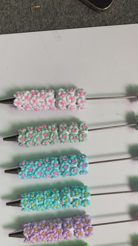 The first DIY beading pen Spring color schemes Flower clay bead pen Random Mix