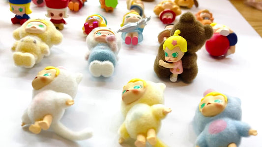 Pen Toppers PPMT Various cute figurines Various styles and designs molly Random Mix